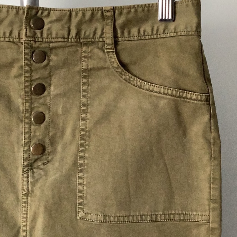 BANANA REPUBLIC Pencil Skirt - Picture 2 of 10